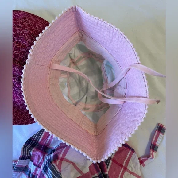 Baby sun hats 
Size 0-12 months - Picture 4 of 5